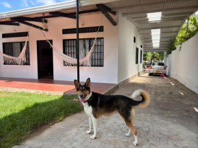 Agradable casa de Campo con Piscina en el Guadual Rivera